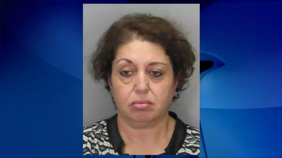 How Low Can You Get?! &#8216;Lunch Lady&#8217; Steals Kids&#8217; Lunch Money