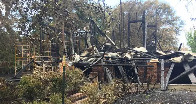 Former Governor&#8217;s Mansion Burns In Opelousas, Arson Suspected