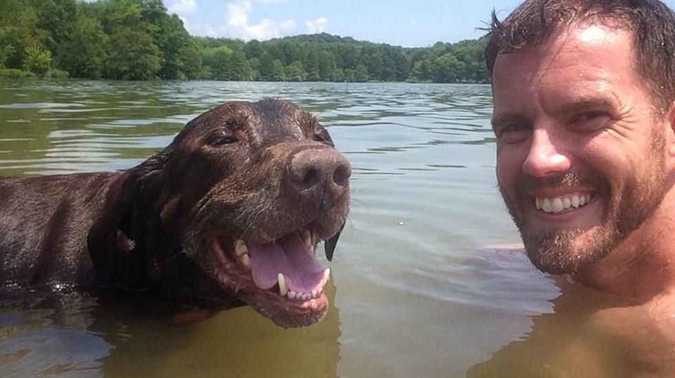 Man Takes His Dying Dog On ‘Bucket List’ Road Trip