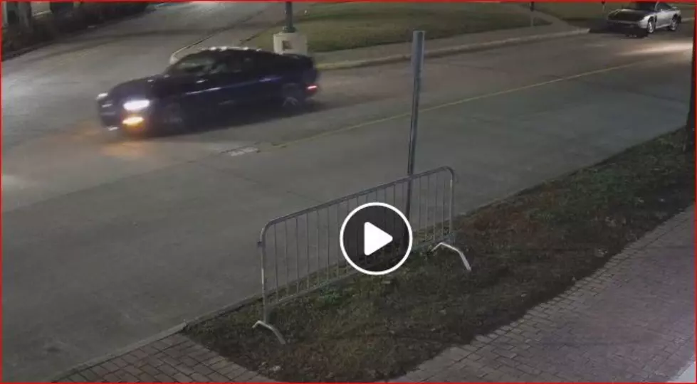 Lafayette Police Searching For Hit-And-Run Suspect [VIDEO]
