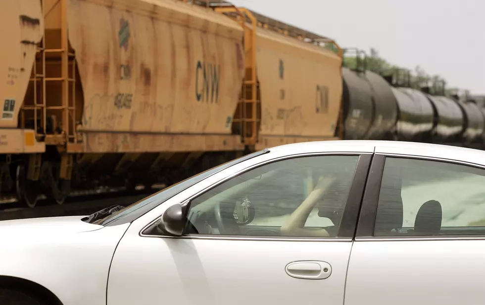 Head-Shaking Video Serves as Reminder to Have Patience at Railroad Crossings