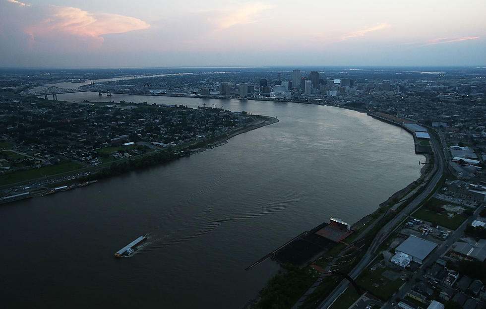 New Orleans Dumps Sewerage Into the Mississippi River