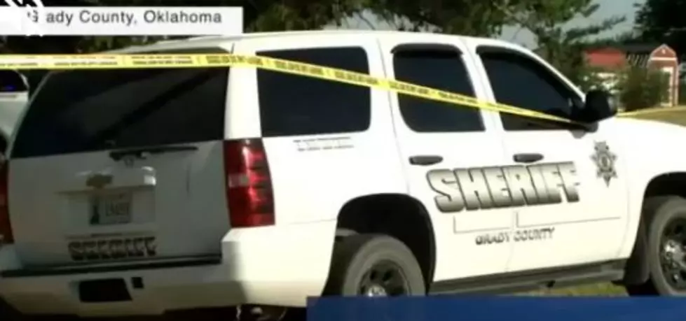 METH: Woman Slips Handcuffs, Obtains AR-15, Shoots Deputy (VIDEO)