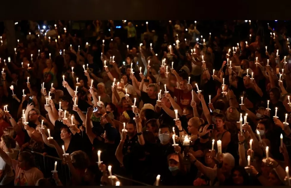 Watch Candlelight Vigil Live From Elvis' Graceland Tonight (Free)