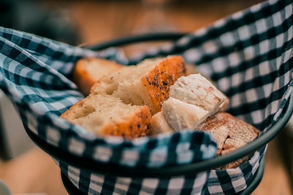 Why Restaurants Serve You Bread Prior to Your Meal