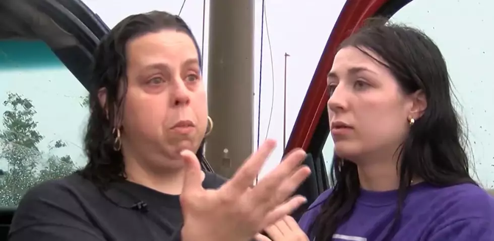 Louisiana Woman Survives after Driving in Hurricane Force Winds