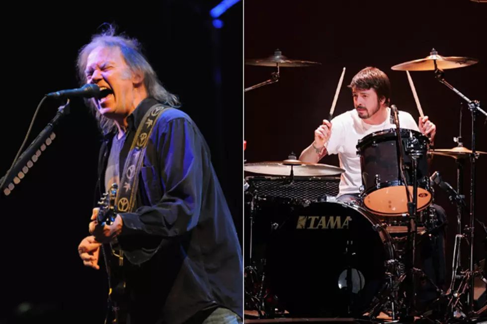 Neil Young, &#8216;Sign of Love&#8217; (Feat. Dave Grohl) &#8211; Song Review