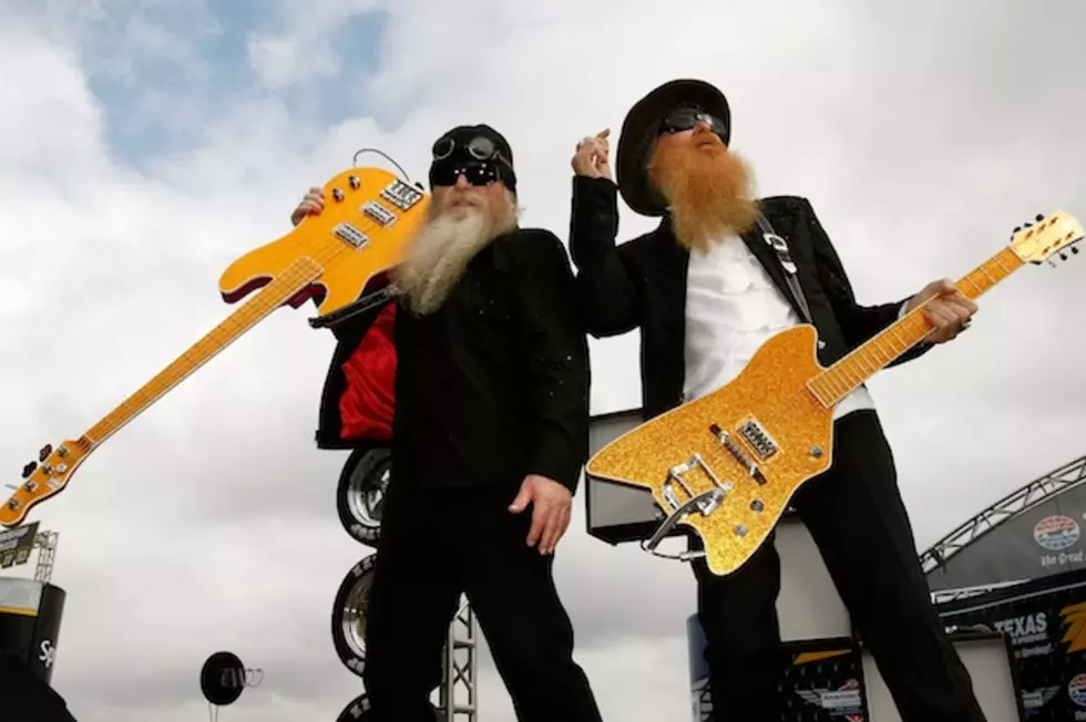 Billy Gibbons Says ZZ Top&#8217;s New Disc Returns to Band&#8217;s &#8216;Early Roots&#8217;