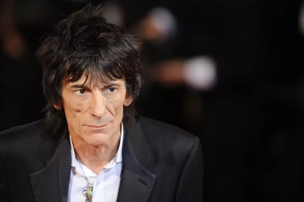 Rolling Stones’ Ronnie Wood Trades Guitar Licks for Gardening