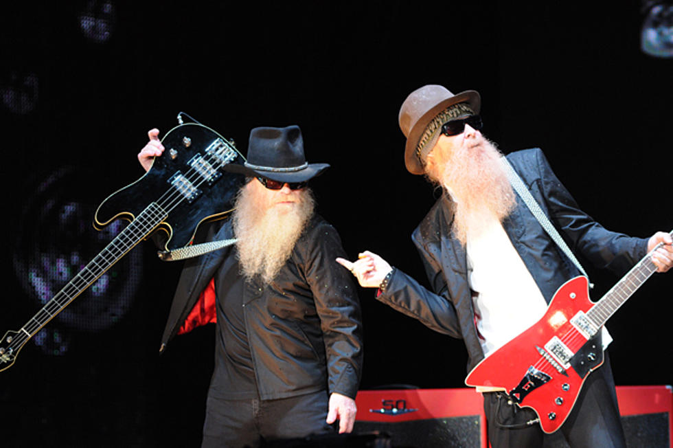 ZZ Top, &#8216;Flyin&#8217; High&#8217; &#8211; Song Review