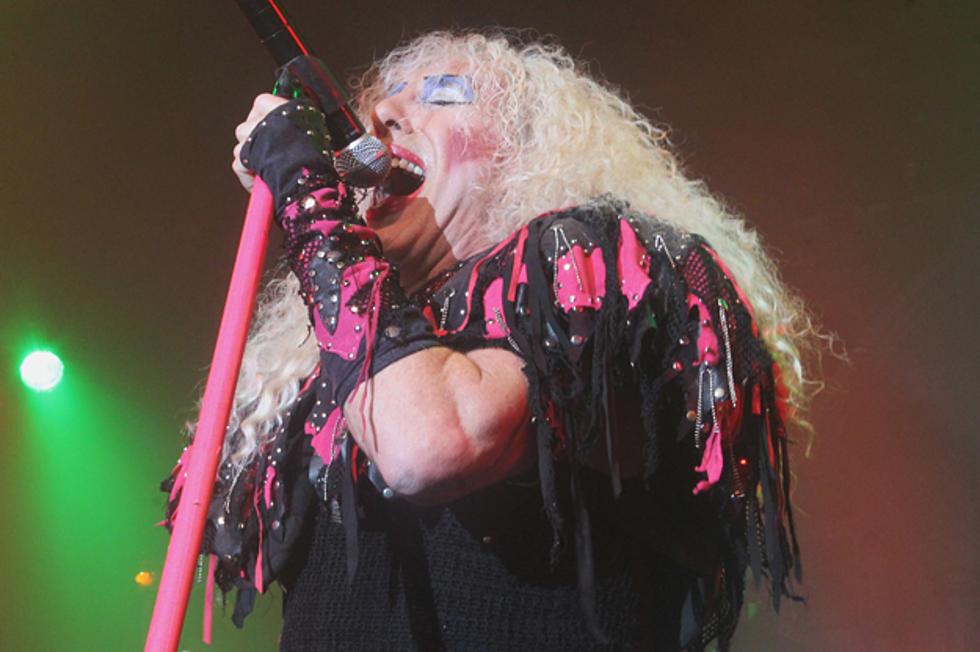 Twisted Sister Treats NYC Audience to a Christmas Extravaganza