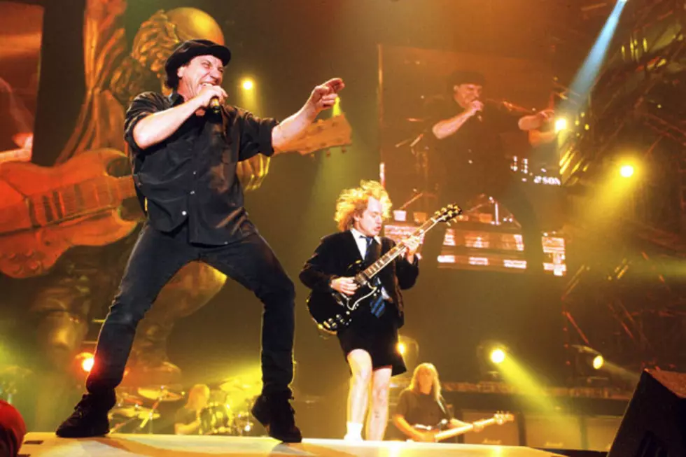 AC/DC Sells 696,000 Singles During Inaugural iTunes Week