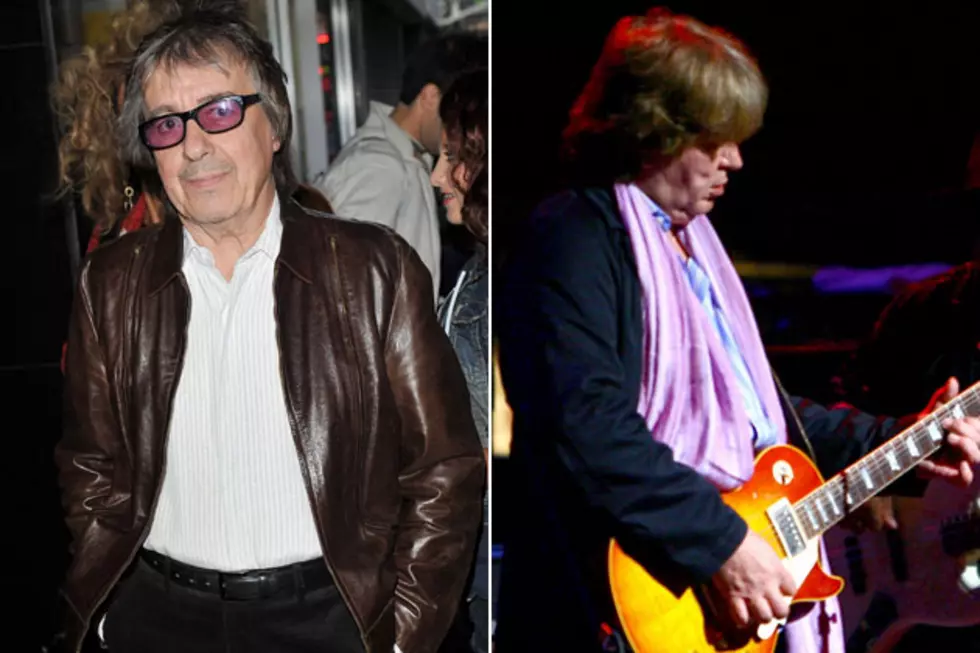 Rolling Stones Welcome Former Members Bill Wyman + Mick Taylor for London Concerts