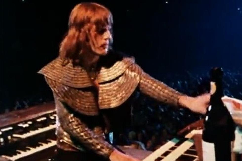 41 Years Ago &#8211; Keith Emerson Injures Hands at ELP Concert