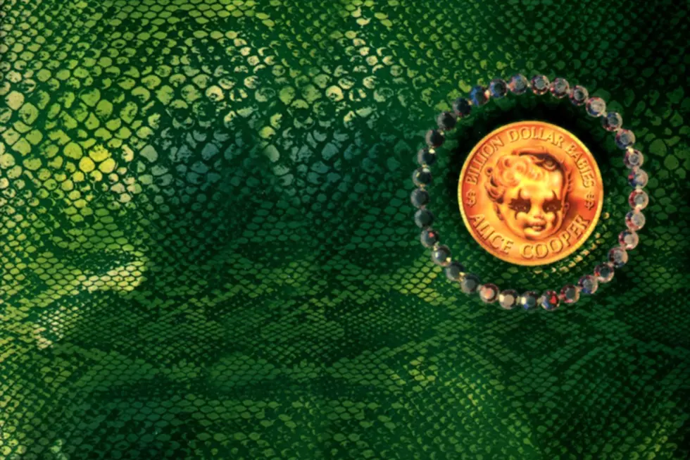 How Alice Cooper Briefly Came Into Their Own With ‘Billion Dollar Babies’