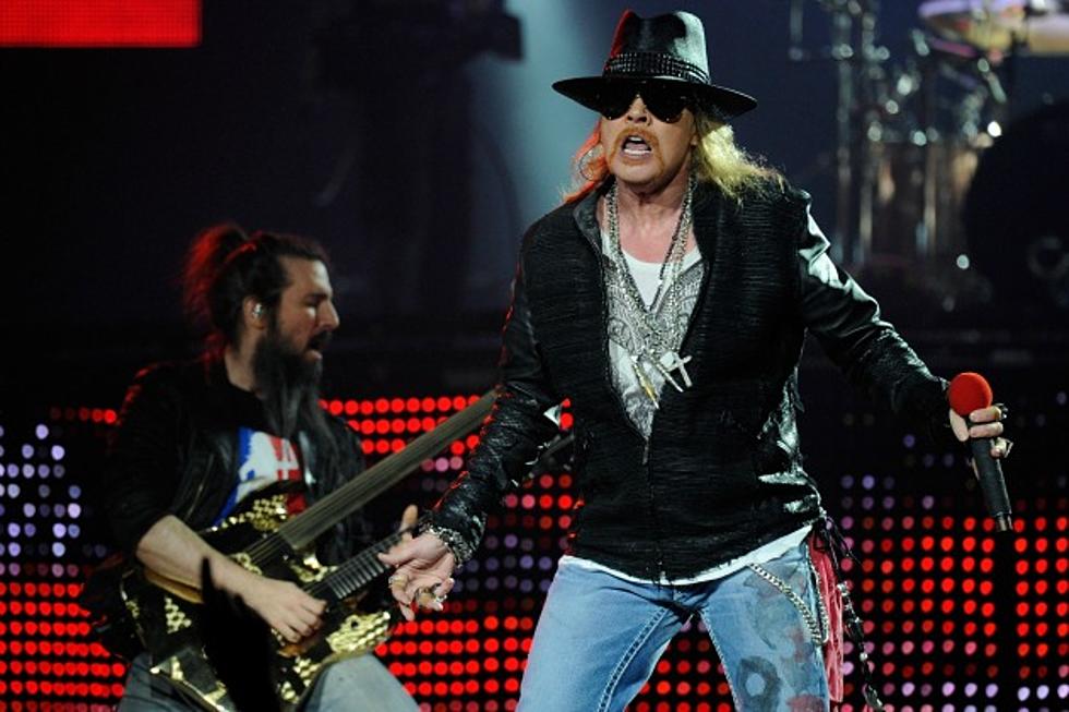 Guns N&#8217; Roses Guitarist: &#8216;Just Forget About a New Record&#8217;