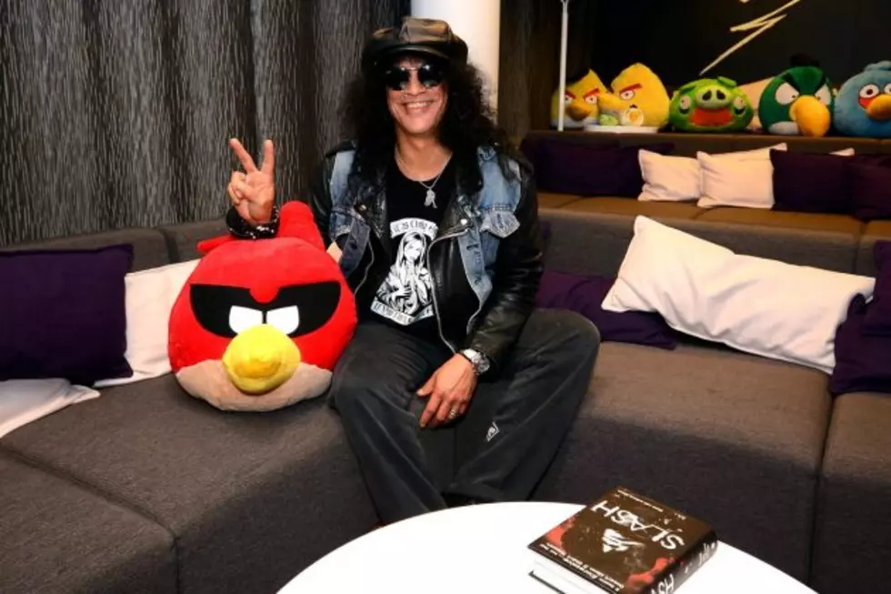 Slash Records Version of ‘Angry Birds Space’ Theme