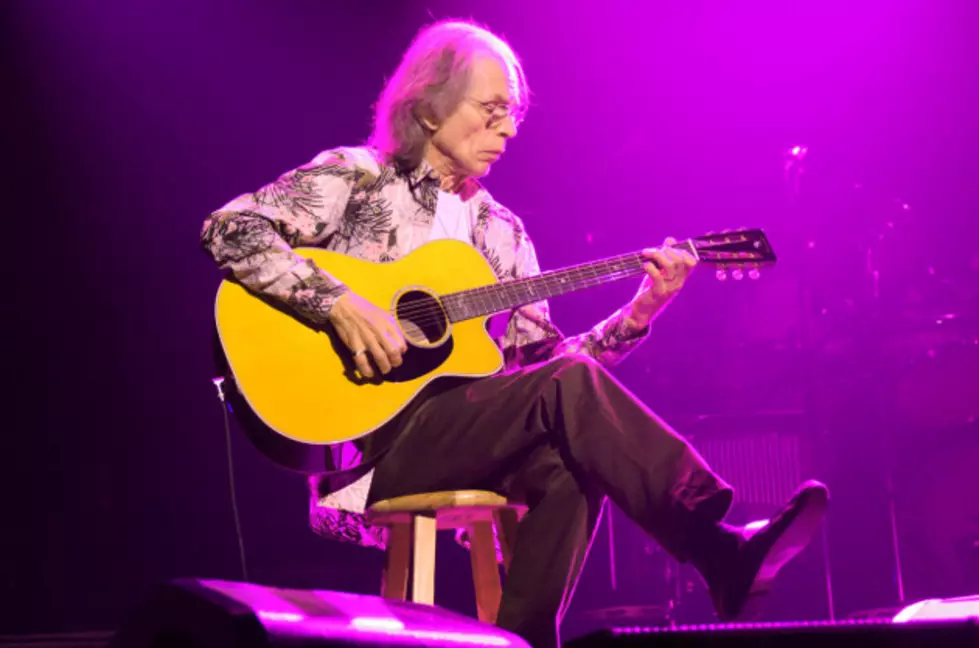 Steve Howe Of Yes On His Departure From Asia, Upcoming Guitar Retreat