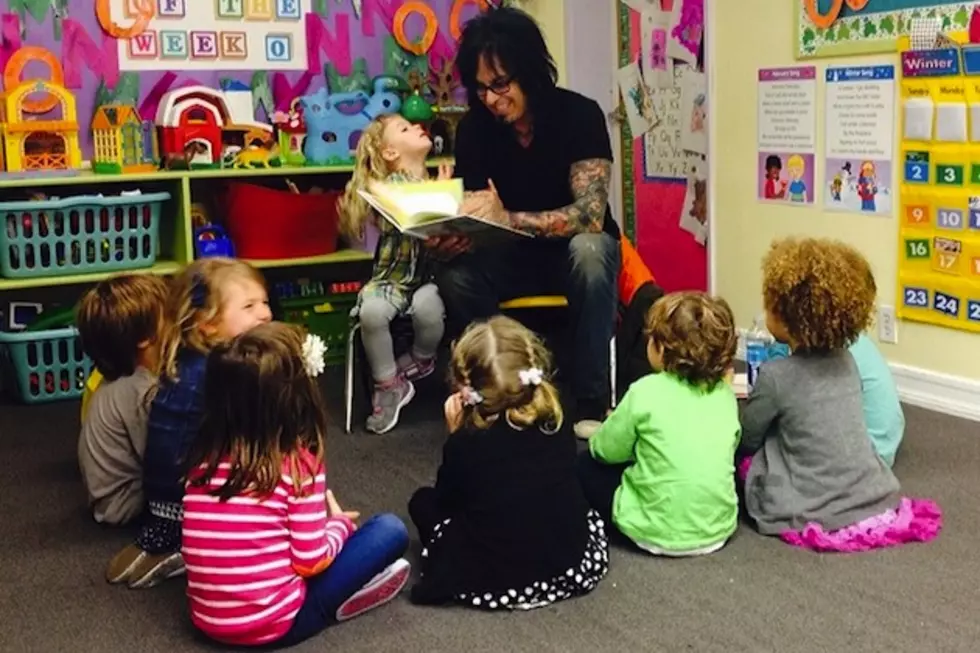 Nikki Sixx, Pre-School Teacher? – Pic of the Week