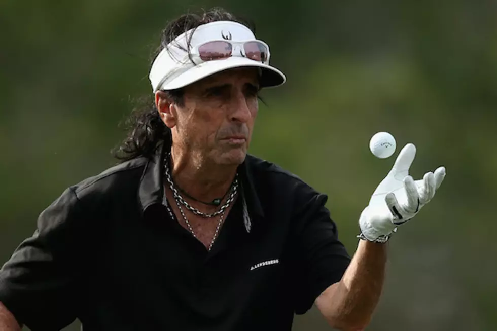 Alice Cooper Considered Playing Pro Golf &#8211; With Makeup On, Of Course