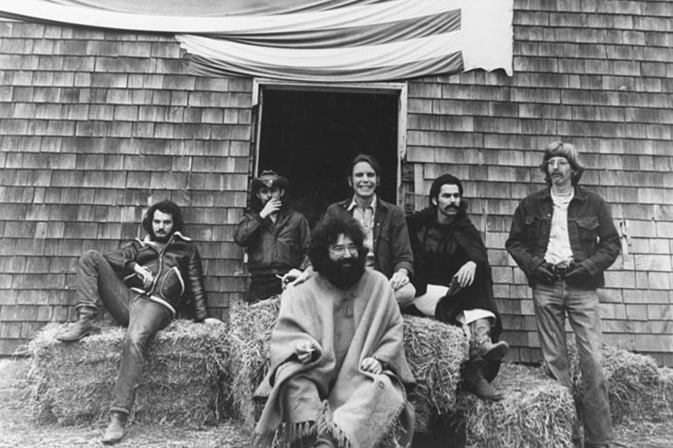 46 Years Ago: The Grateful Dead Hint Toward the Future With ‘Aoxomoxoa’
