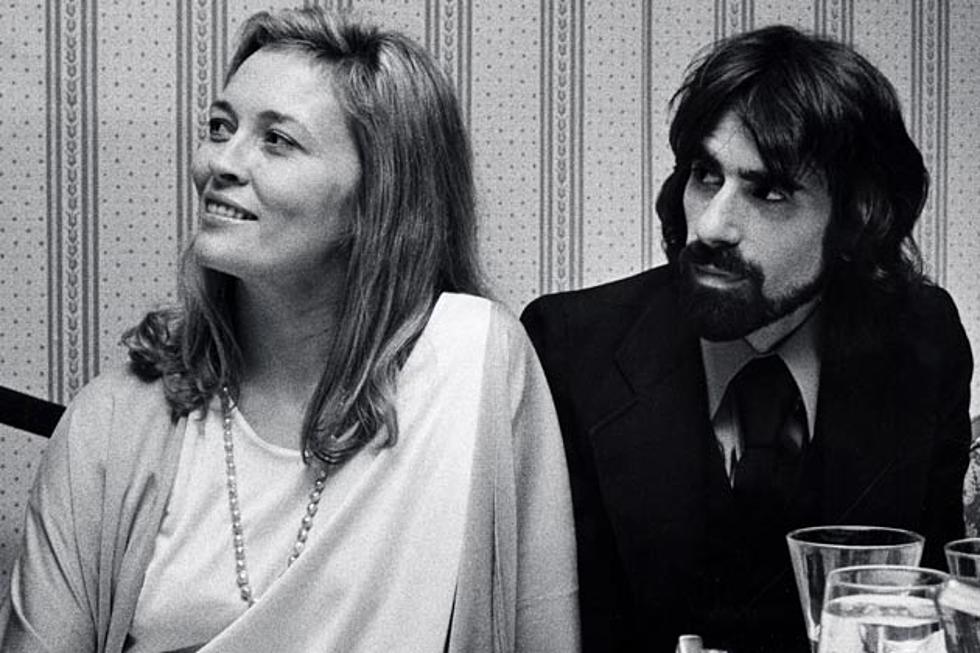41 Years Ago: J. Geils Band Singer Peter Wolf Marries Actress Faye Dunaway