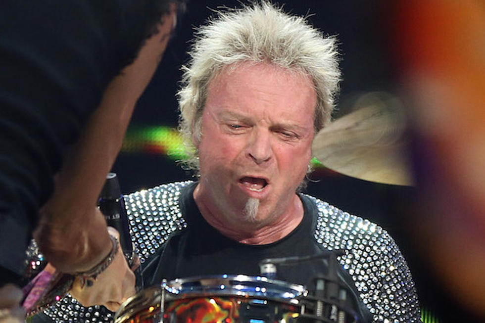 Joey Kramer’s Illness Forces Aerosmith To Cancel Concert