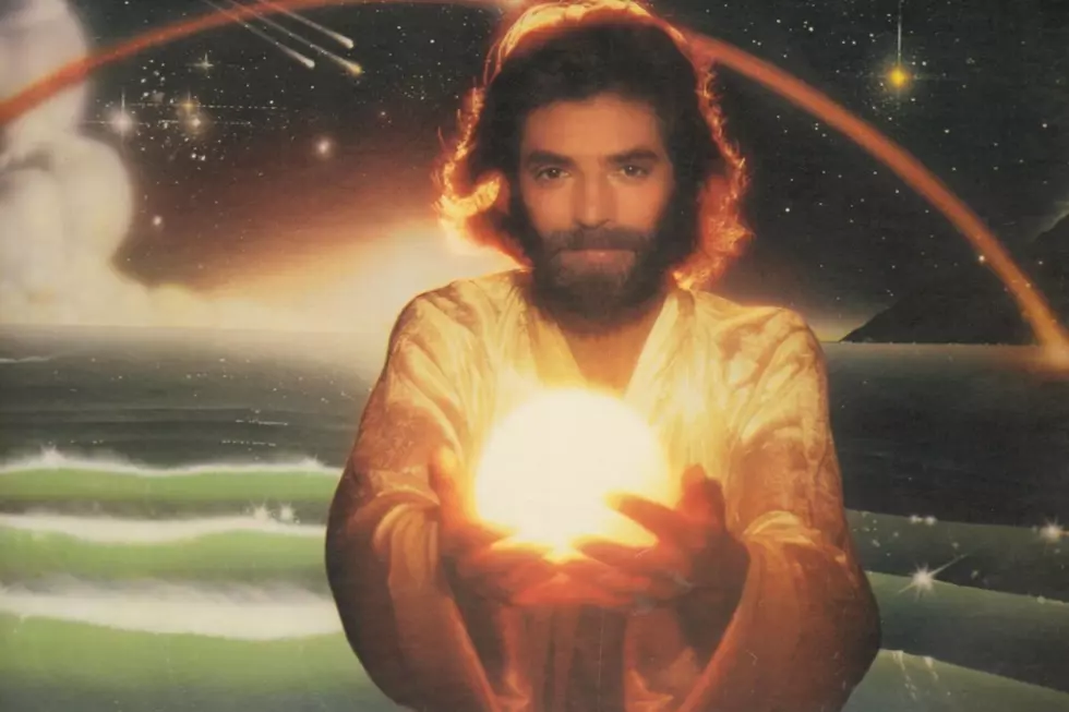 How Kenny Loggins Broadened His Scope on 'Keep the Fire'