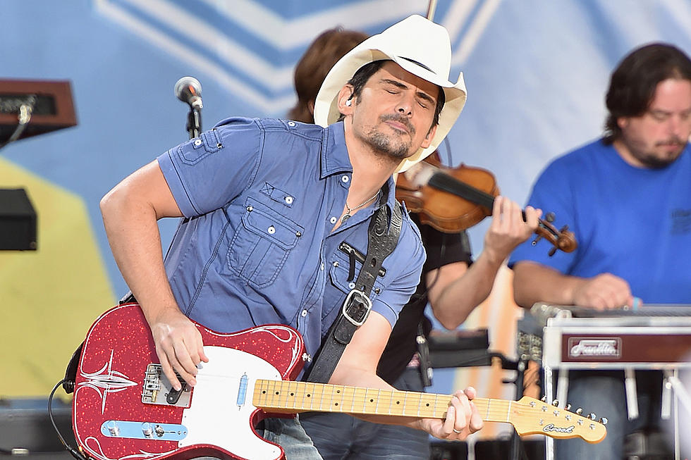 Watch Country Star Brad Paisley Play a Bunch of Classic Rock Riffs