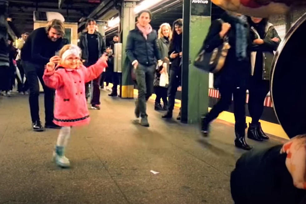 Little Girl Starts Subway Dance Party With Help From the Grateful Dead