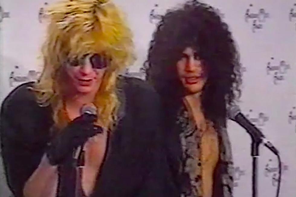 25 Years Ago: Slash and Duff Give Network Censors a Workout at the American Music Awards