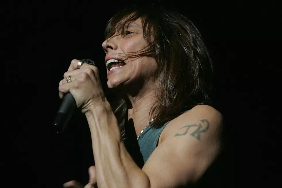 Tesla Singer Jeff Keith Recovering From Hip Replacement Surgery
