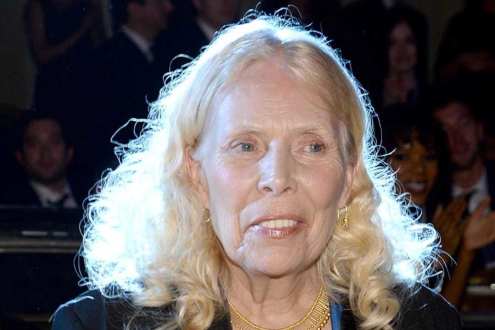 Joni Mitchell Reportedly Hospitalized After Being Found Unconscious