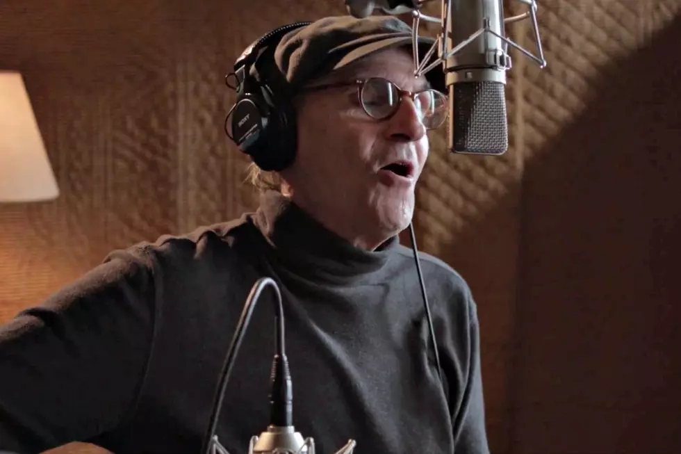 James Taylor Unveils Video Teaser and Track Listing for New Album