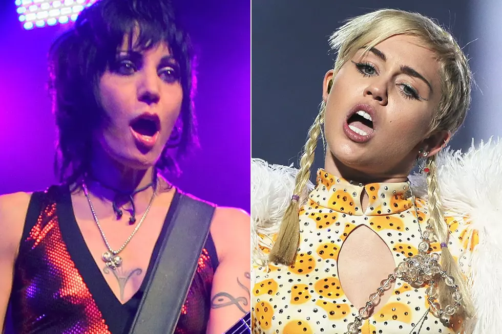 Joan Jett Will Be Inducted into the Rock and Roll Hall of Fame by ... Miley Cyrus?