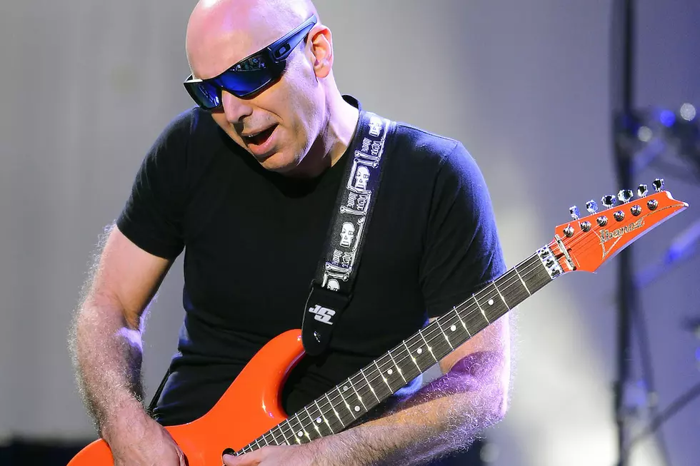 Joe Satriani Talks Concept Behind New 'Shockwave Supernova' LP