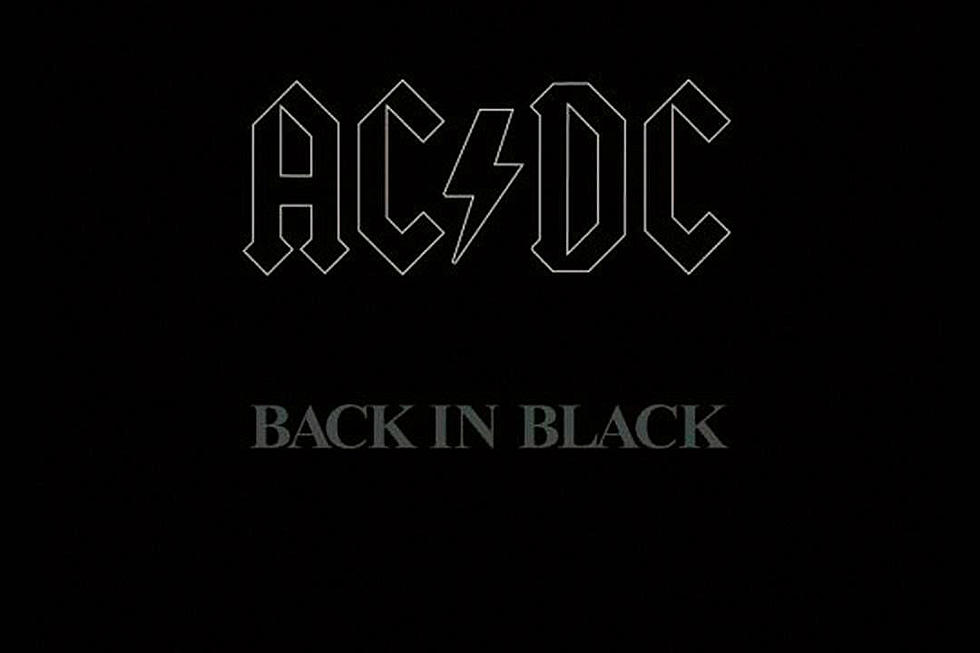How AC/DC Rebounded From Bon Scott&#8217;s Death With &#8216;Back in Black&#8217;