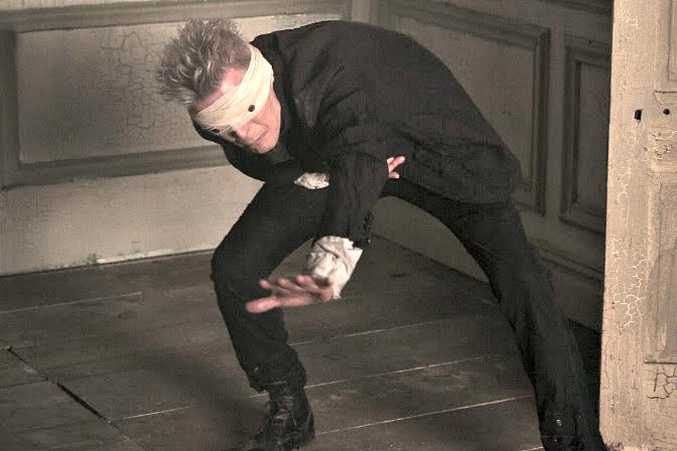 Producer Tony Visconti Talks David Bowie’s ‘Blackstar': ‘This Is Fresh!’