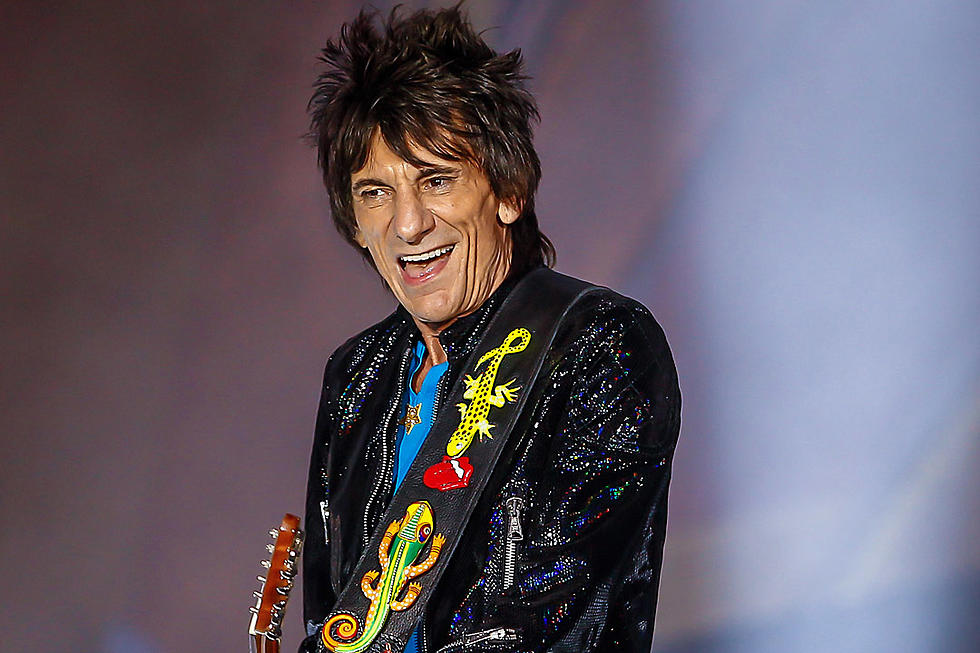 Ronnie Wood Recovering After Surgery