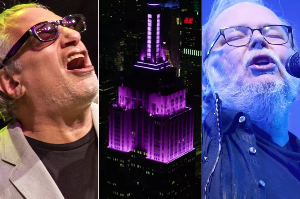 Watch as Steely Dan Provide a Soundtrack for Empire State Building Light Show