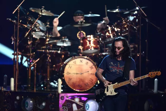 Geddy Lee Says Neil Peart Hasn&#8217;t Retired