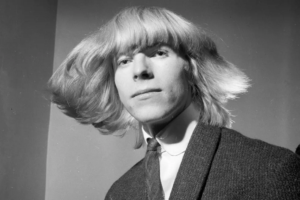When David Jones Became David Bowie