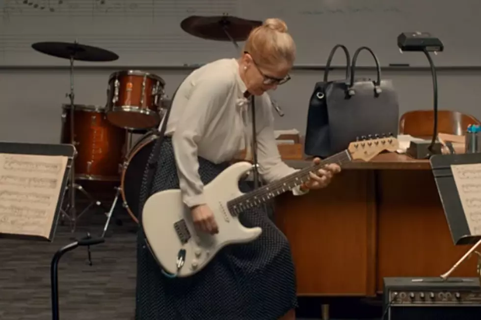Lita Ford Gets a Job as a Music Teacher in Indeed Commercial
