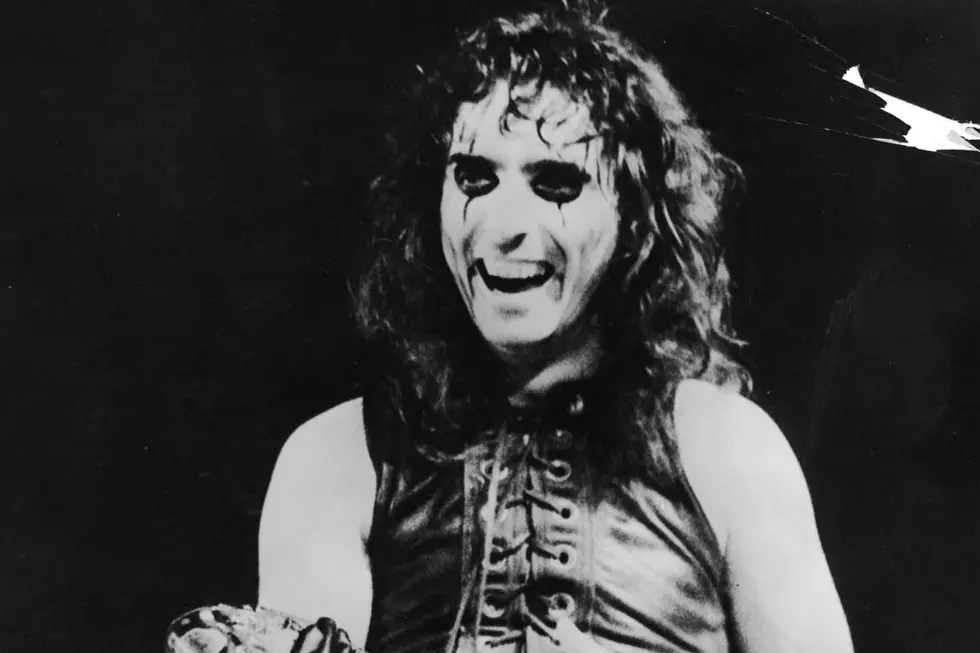 Alice Cooper Captures Life’s Best Three Minutes in ‘School’s Out’