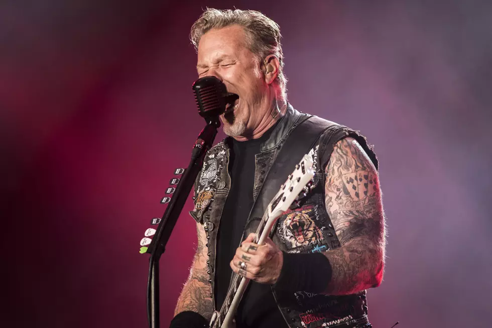 Metallica Show Off New Stage Set During &#8216;The Night Before&#8217; Pre-Super Bowl Show