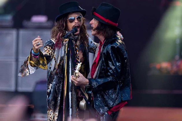 Steven Tyler Says Lack of Communication With Joe Perry Has Him Worried
