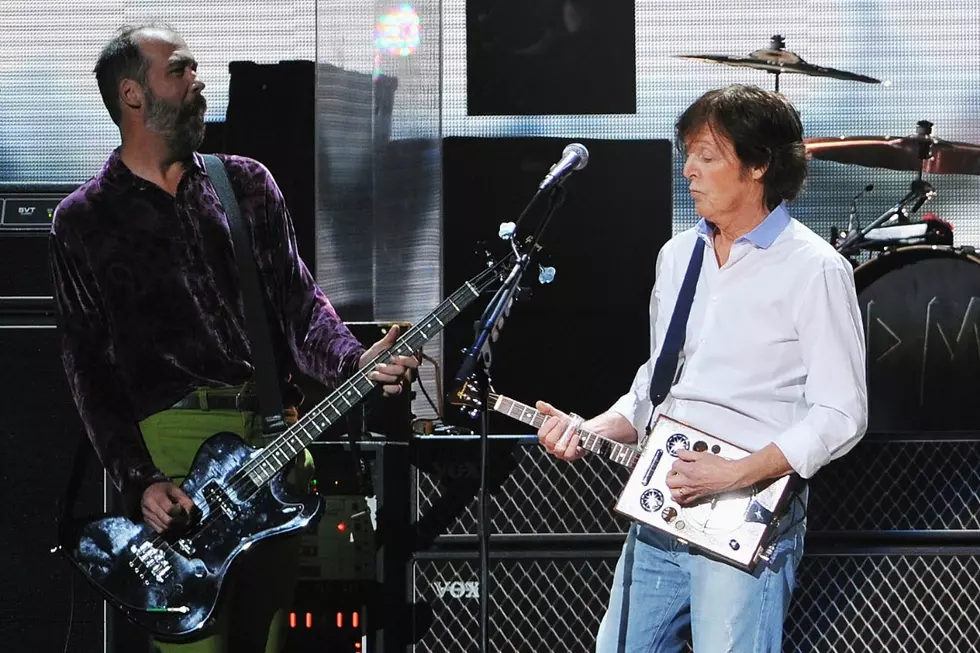 Watch Paul McCartney Perform 'Helter Skelter' With Krist Novoselic