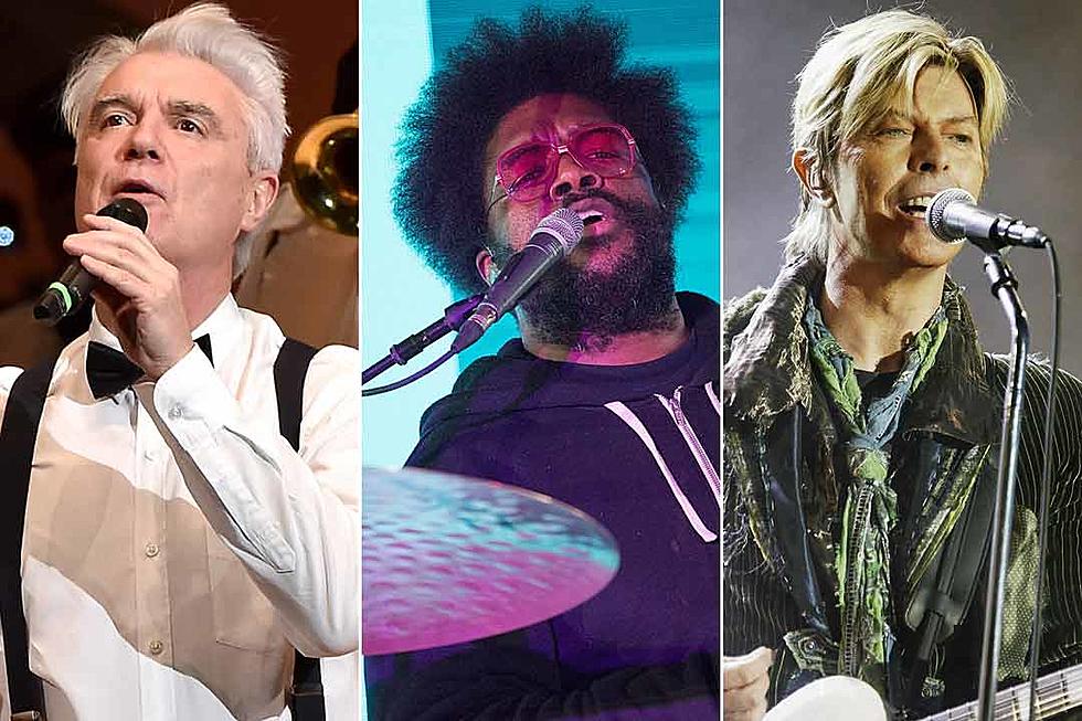 David Byrne, Roots Pay Tribute to David Bowie at Rock Hall Inductions