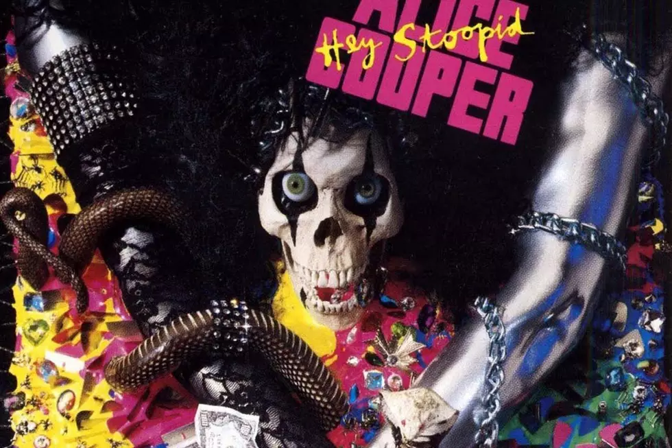 When Alice Cooper&#8217;s Famous Friends Helped Out on &#8216;Hey Stoopid&#8217;