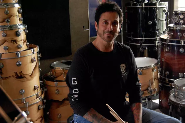Former Journey Drummer Deen Castronovo One Year Later: &#8216;I&#8217;m So Grateful I Woke Up&#8217; &#8211; Exclusive Interview
